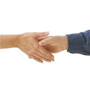 �A���ɂ�蒆�������⃍�V�A�ɑ΂��鉿�i���̃J�[�h�𓾂�