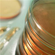 �ĐΖ����W���[�̃g�b�v��Ƃ̃G�N�\�����[�r�����ϋɓI